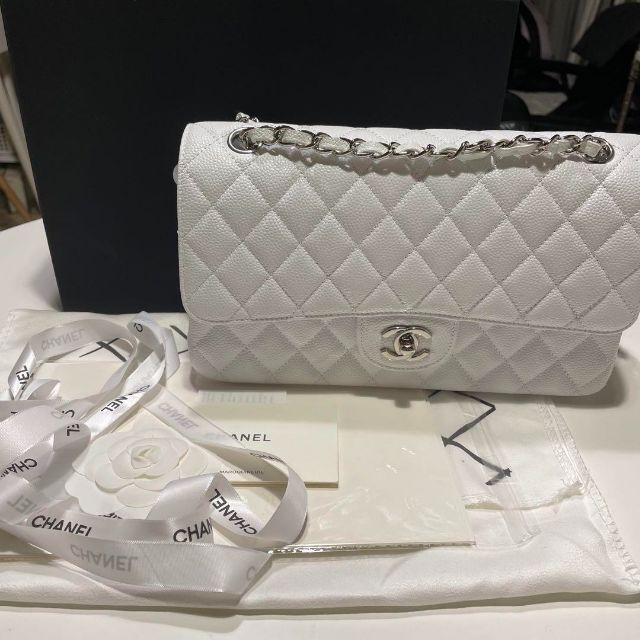 人気商品の CHANEL - シャネルマトラッセラムスキンダブルチェーン