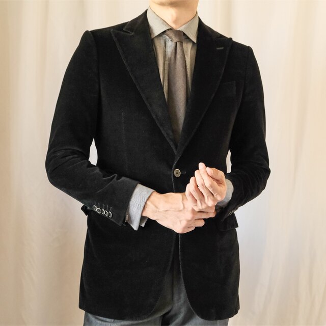 テーラードジャケット コルネリアーニCORNELIANI ピークドラペルベロア