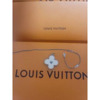 ルイヴィトン(LOUIS VUITTON)の【今月限定値下げ】ルイヴィトン ネックレス トップ 【確実正規品】(ネックレス)