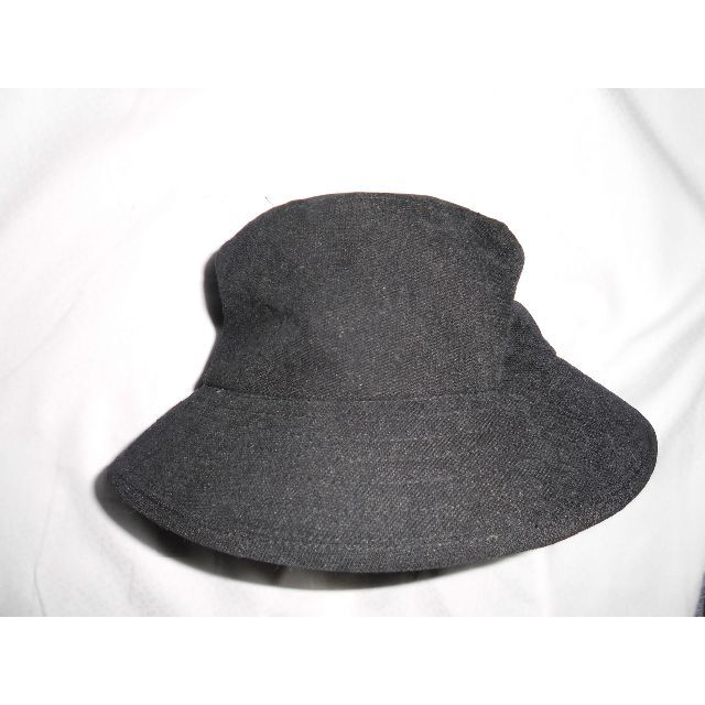 B0005_黒シンプルバゲット帽子 エンタメ/ホビーのコスプレ(小道具)の商品写真