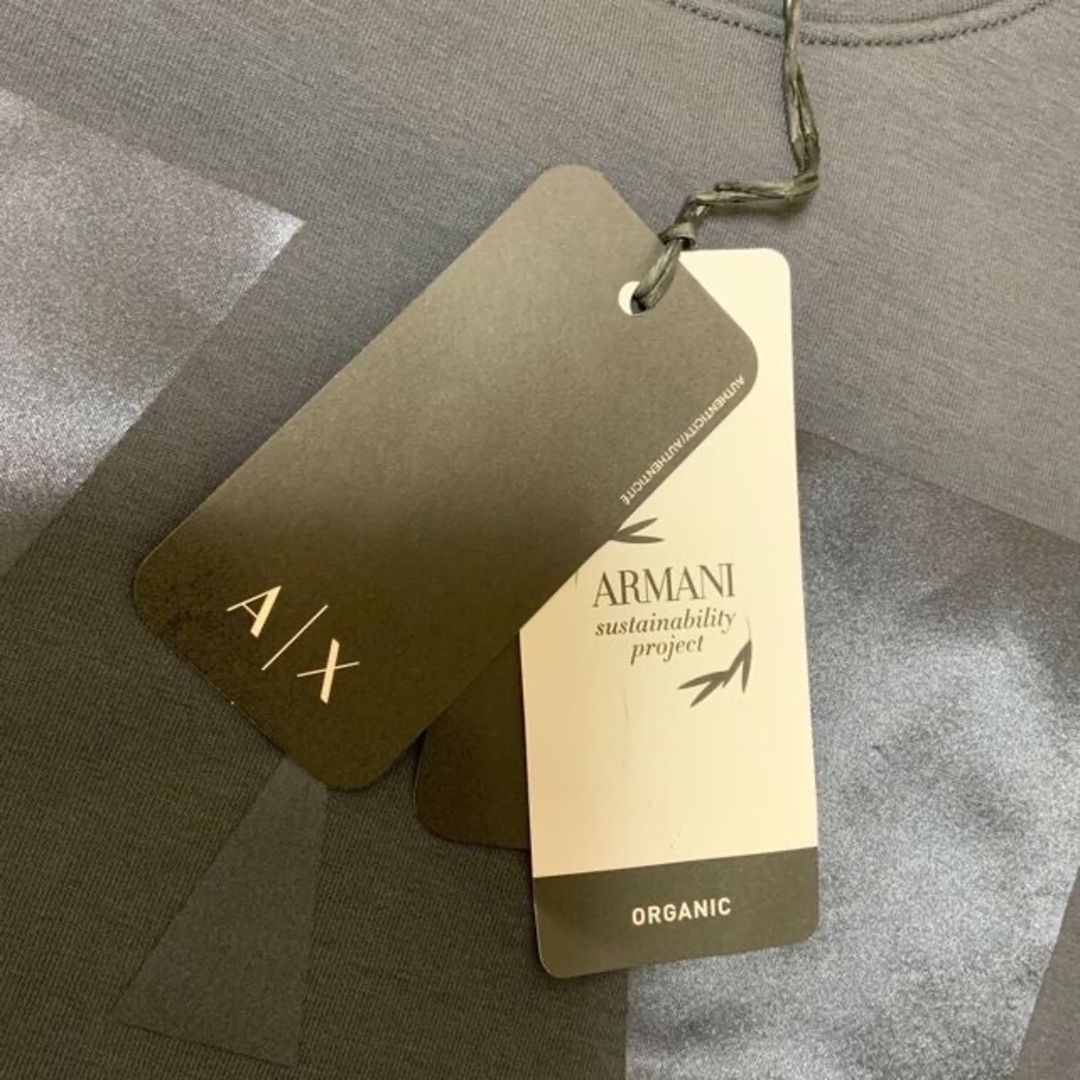 ARMANI EXCHANGE(アルマーニエクスチェンジ)の洗練されたデザイン　ARMANI EXCHANGE　スウェット　グレー　XXL メンズのトップス(スウェット)の商品写真