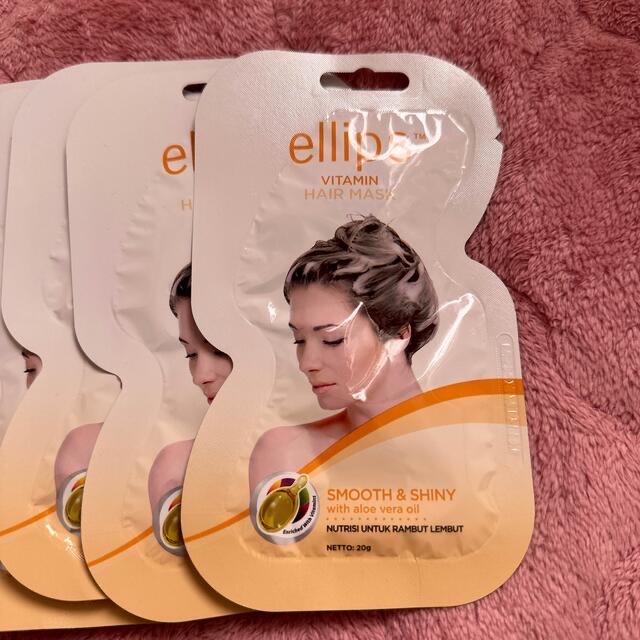 ellips(エリップス)のellips ビタミンヘアマスク　10個セット コスメ/美容のヘアケア/スタイリング(ヘアパック/ヘアマスク)の商品写真