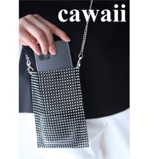 カワイイ(cawaii)の【 美品 】 cawaii キラキラ煌めくストーンのショルダーマルチケース(ショルダーバッグ)