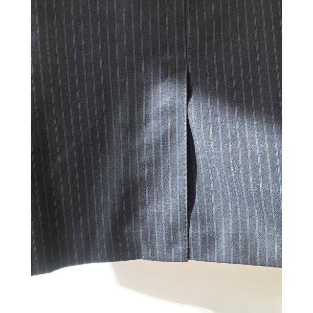 DKNY(ダナキャランニューヨーク)の伊勢丹メンズ館購入 ⭕️ダークネイビー色◉DKNY wool１００％ メンズのスーツ(セットアップ)の商品写真