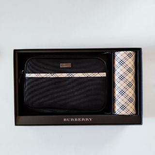 バーバリー(BURBERRY)のバーバリー　ポーチ&ハンカチ セット(ポーチ)