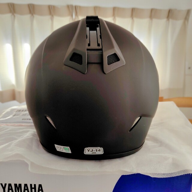 ヤマハ  バイクヘルメット 新品未使用品 自動車/バイクのバイク(ヘルメット/シールド)の商品写真