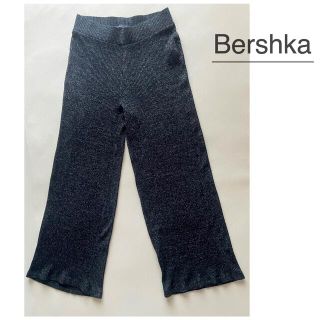 ベルシュカ(Bershka)のBershka ベルシュカ パンツ(カジュアルパンツ)