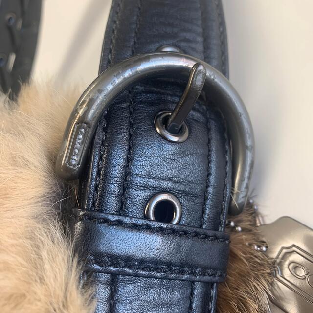 COACH(コーチ)のコーチ COACH バッグ ショルダーバッグ ファー G05K-9443 黒 レディースのバッグ(ショルダーバッグ)の商品写真