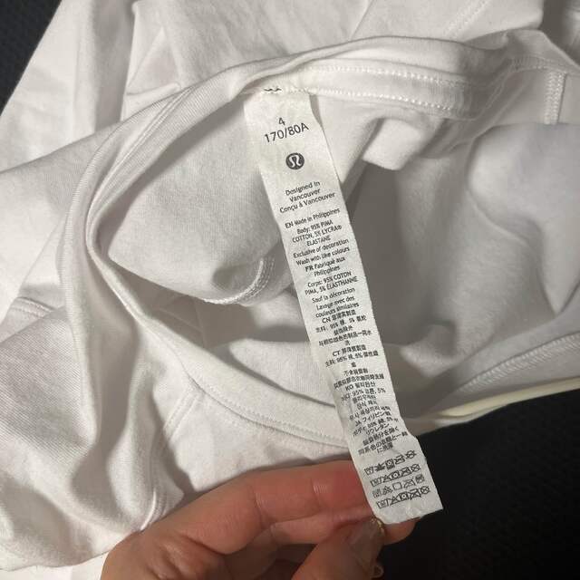 lululemon(ルルレモン)のルルレモン　タンクトップ レディースのトップス(タンクトップ)の商品写真