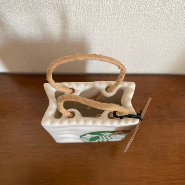 Starbucks Coffee(スターバックスコーヒー)のスターバックス　陶器オーナメント インテリア/住まい/日用品のインテリア小物(その他)の商品写真