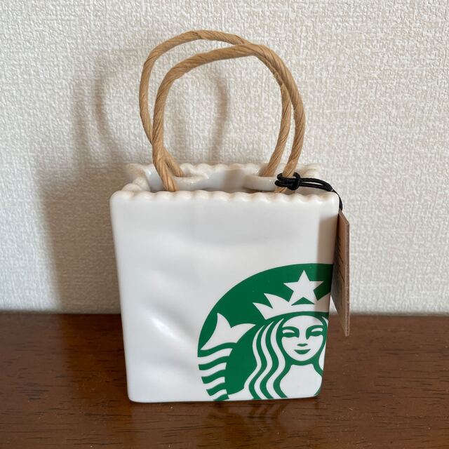 Starbucks Coffee(スターバックスコーヒー)のスターバックス　陶器オーナメント インテリア/住まい/日用品のインテリア小物(その他)の商品写真