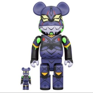 ベアブリック(BE@RBRICK)のBE@RBRICK エヴァンゲリオン 13号機(新塗装版) 100％ 400％(アニメ/ゲーム)