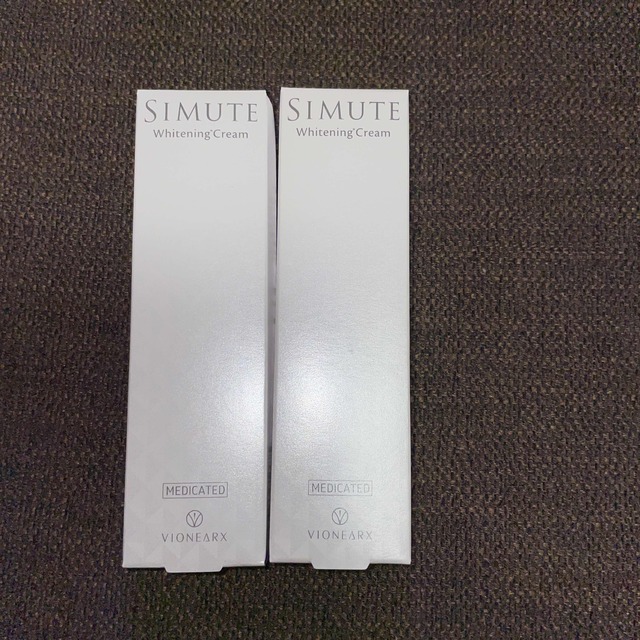 新品未開封simute 薬用ホワイトクリーム 30g