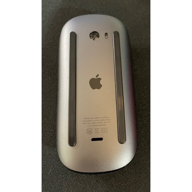 Apple(アップル)のAPPLE MAGIC MOUSE 2  スペースグレイ スマホ/家電/カメラのPC/タブレット(PC周辺機器)の商品写真