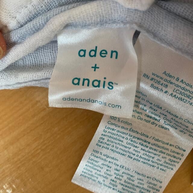 aden+anais(エイデンアンドアネイ)のおくるみ3枚セット キッズ/ベビー/マタニティのこども用ファッション小物(おくるみ/ブランケット)の商品写真