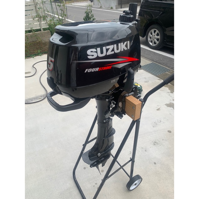 スズキ - SUZUKI船外機 DF5 5馬力の通販 by ピロピロ's shop スズキ - SUZUKI船外機 DF5 5馬力の通販 by ピロピロ's shop