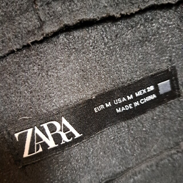 ZARA(ザラ)のZARA 前開BLACKワンピ レディースのワンピース(ロングワンピース/マキシワンピース)の商品写真