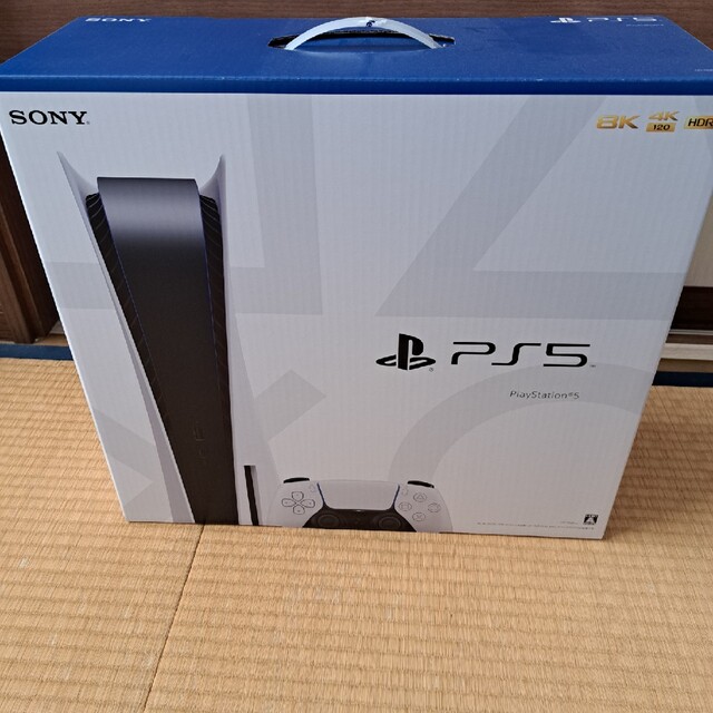 PlayStation(プレイステーション)のハッピー様専用　SONY PlayStation5 CFI-1100A01 エンタメ/ホビーのゲームソフト/ゲーム機本体(家庭用ゲーム機本体)の商品写真