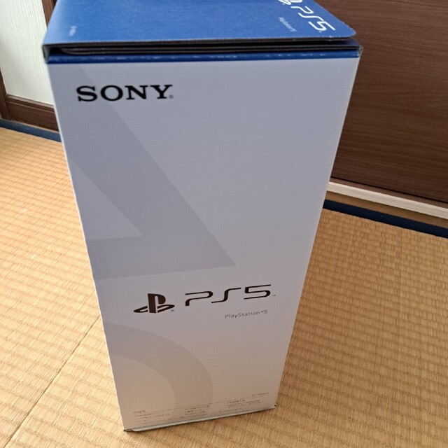 PlayStation(プレイステーション)のハッピー様専用　SONY PlayStation5 CFI-1100A01 エンタメ/ホビーのゲームソフト/ゲーム機本体(家庭用ゲーム機本体)の商品写真