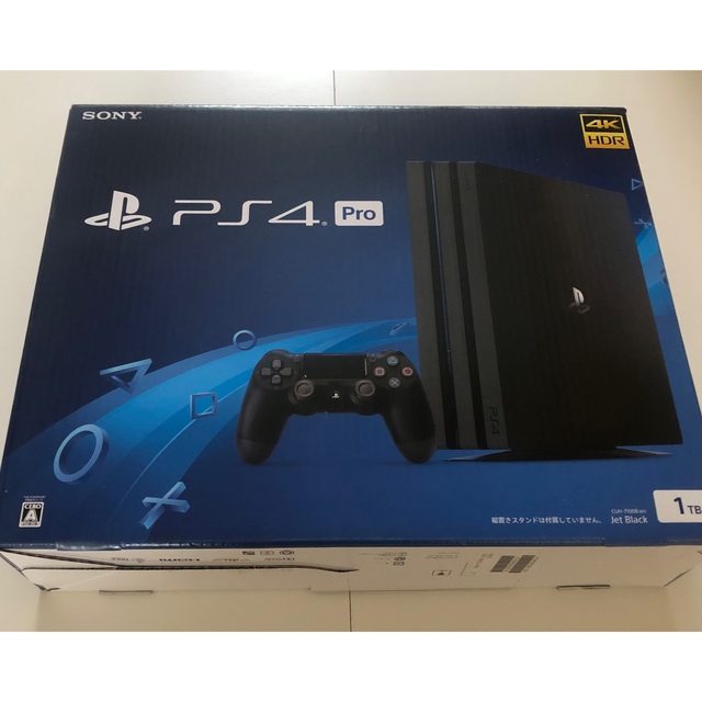 PlayStation4(プレイステーション4)のSony PlayStation4 Pro  1TB エンタメ/ホビーのゲームソフト/ゲーム機本体(家庭用ゲーム機本体)の商品写真