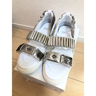 トーガ(TOGA)の新品　トーガ　TOGAスニーカーサンダル 39 toga togapulla (サンダル)