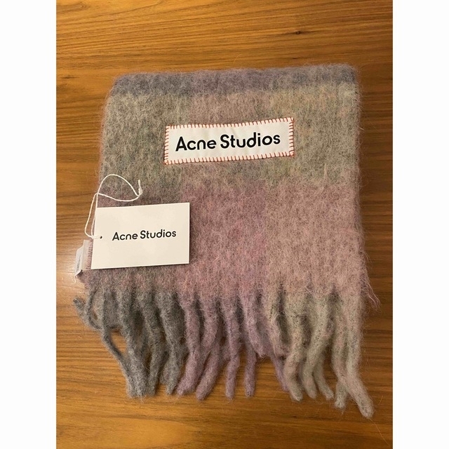 Acne Studios(アクネストゥディオズ)のアクネスタジオ　マフラー　専用！！ レディースのファッション小物(マフラー/ショール)の商品写真