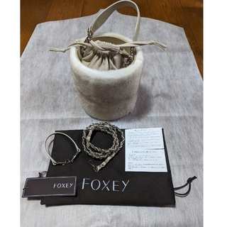フォクシー(FOXEY)の✿ご専用✿ フォクシー "Fur Bucket Bag" ミンク×レザー トープ(ハンドバッグ)