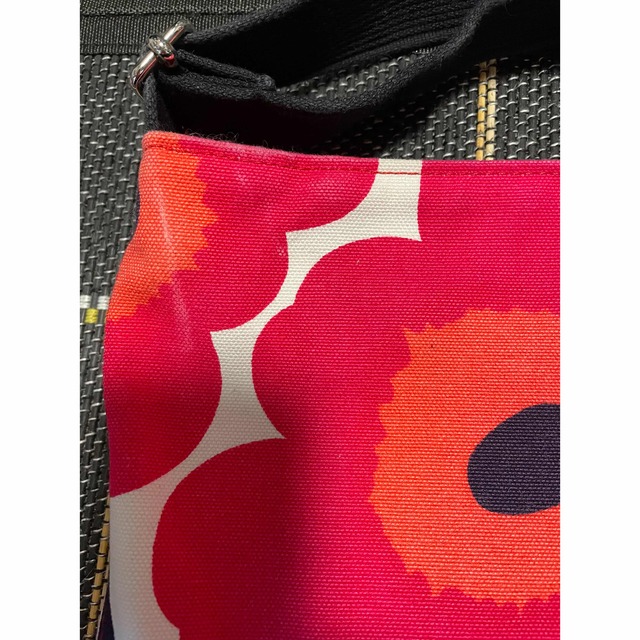 marimekko(マリメッコ)のmarimekko マリメッコウニッコバック レディースのバッグ(ショルダーバッグ)の商品写真