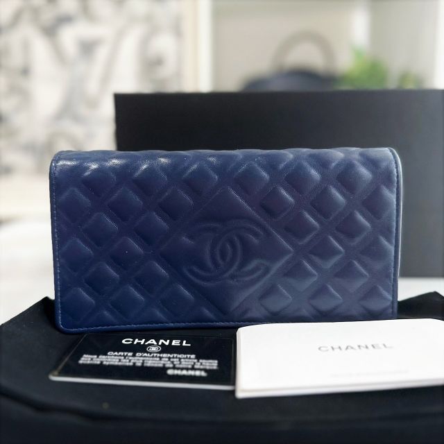 売れ筋がひ贈り物! CHANEL - シャネル 長財布 マトラッセ ラムスキン