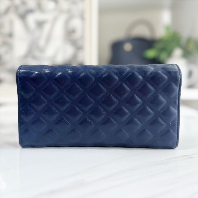 売れ筋がひ贈り物! CHANEL - シャネル 長財布 マトラッセ ラムスキン