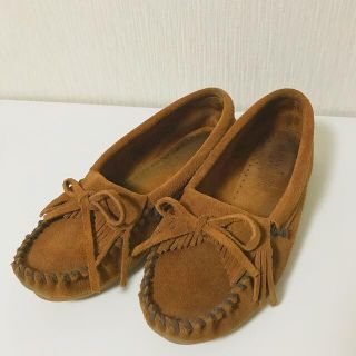 ミネトンカ(Minnetonka)のMINNETONKA ミネトンカ　茶色　本革　スエード  モカシンシューズ(スリッポン/モカシン)