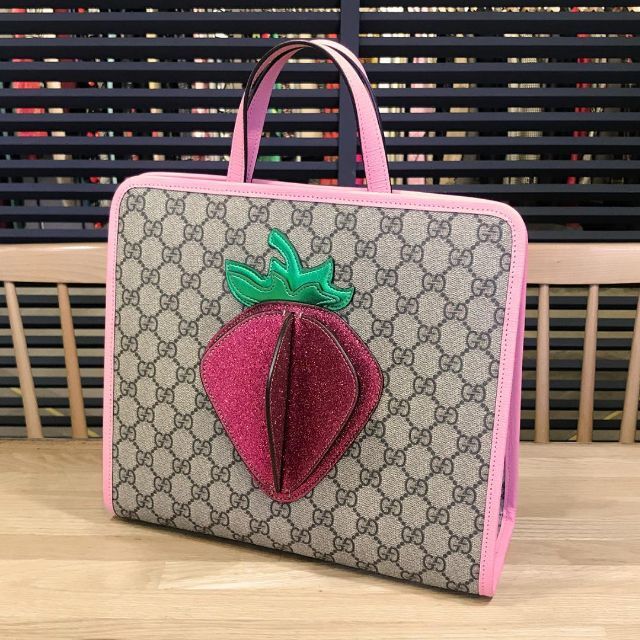 春夏新作モデル 【新品未使用】GUCCI ディズニープリンセスのベビー