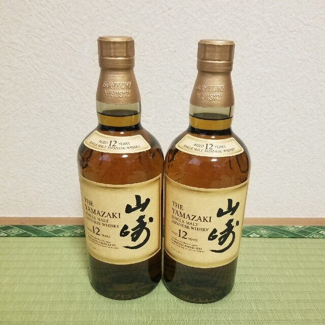 サントリー(サントリー)の山崎12年　700ml　2本 食品/飲料/酒の酒(その他)の商品写真