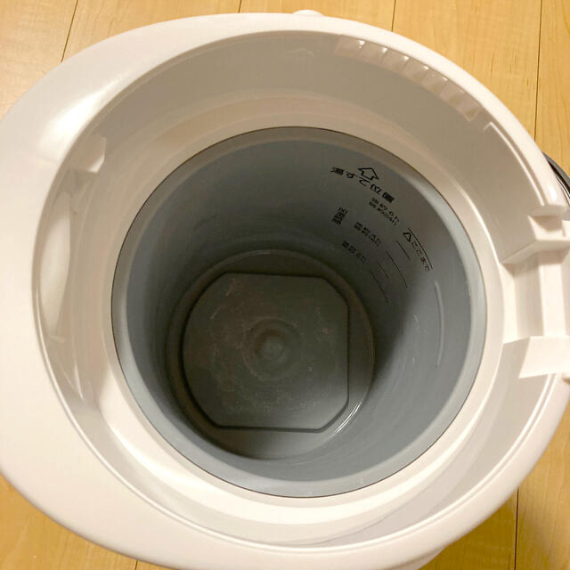 象印 スチーム式加湿器 3.0L EE-RR50-WA 21年製 象印 スチーム式加湿器 3.0L EE-RR50-WA 21年製