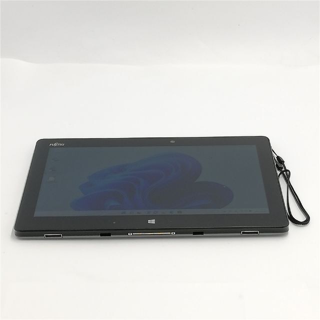 SSD 富士通 Q665/M 4GB 無線 BD カメラ Windows11 スマホ/家電/カメラのPC/タブレット(ノートPC)の商品写真