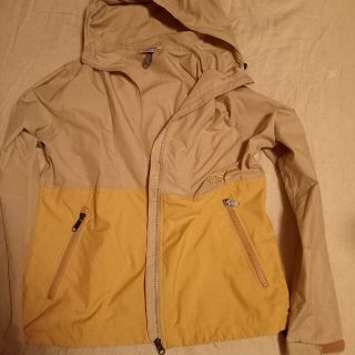 ザノースフェイス(THE NORTH FACE)のTHENORTHFACEナイロンパーカー(ジャケット/上着)