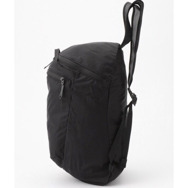 ARC'TERYX(アークテリクス)の新品未使用　リュック ARC'TERYX Heliad 15L Backpack メンズのバッグ(バッグパック/リュック)の商品写真