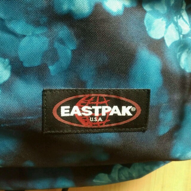 EASTPAK(イーストパック)のEASTPAK/バックパック レディースのバッグ(リュック/バックパック)の商品写真