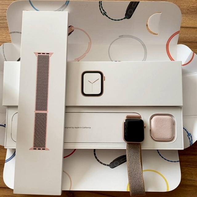 ◇美品◇ Apple Watch series 4 アップルウォッチ4 時計本体 贅沢