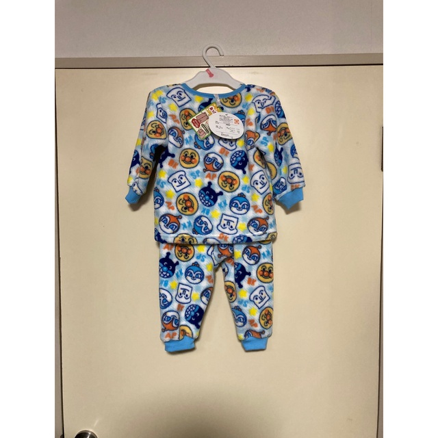 アンパンマンパジャマセット キッズ/ベビー/マタニティのキッズ服男の子用(90cm~)(パジャマ)の商品写真