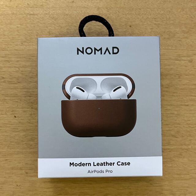 NOMAD AirPods Pro レザーケース スマホ/家電/カメラのスマホアクセサリー(モバイルケース/カバー)の商品写真