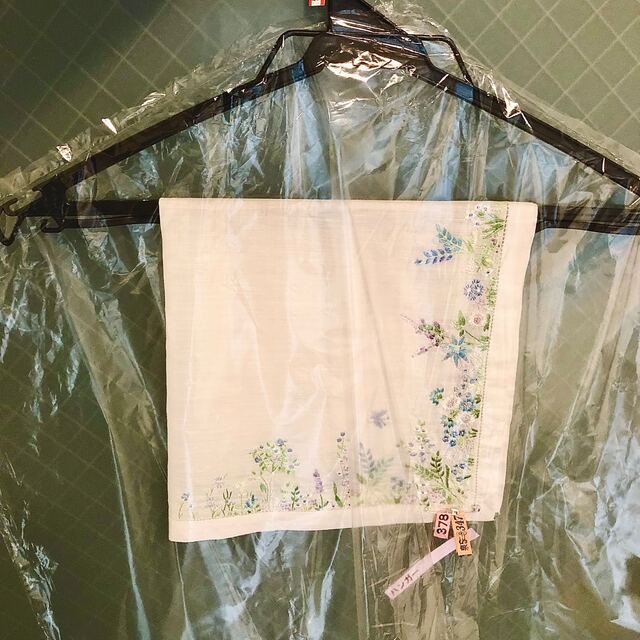和光 WAKO 手刺繍ハンカチ「野の花」 サックスブルーの通販 by 和光 WAKO 手刺繍ハンカチ「野の花」 サックスブルーの通販 by