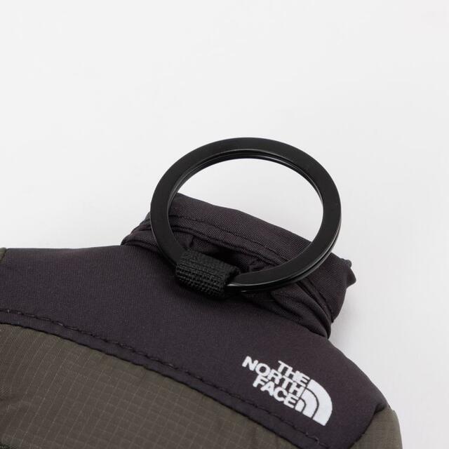 THE NORTH FACE(ザノースフェイス)のノースフェイス　ミニヌプシジャケット　ニュートーブグリーン メンズのファッション小物(キーホルダー)の商品写真