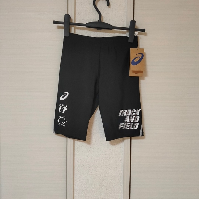 asics(アシックス)の新品！[アシックス] 陸上ウェア プリントミドルタイツ  メンズ  S スポーツ/アウトドアのトレーニング/エクササイズ(トレーニング用品)の商品写真