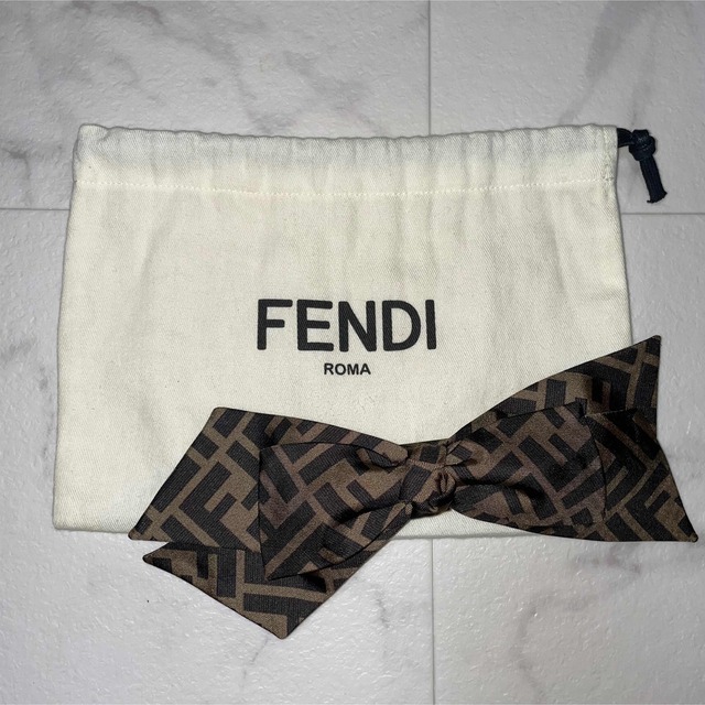 レディースFENDI★リボン★バレッタ