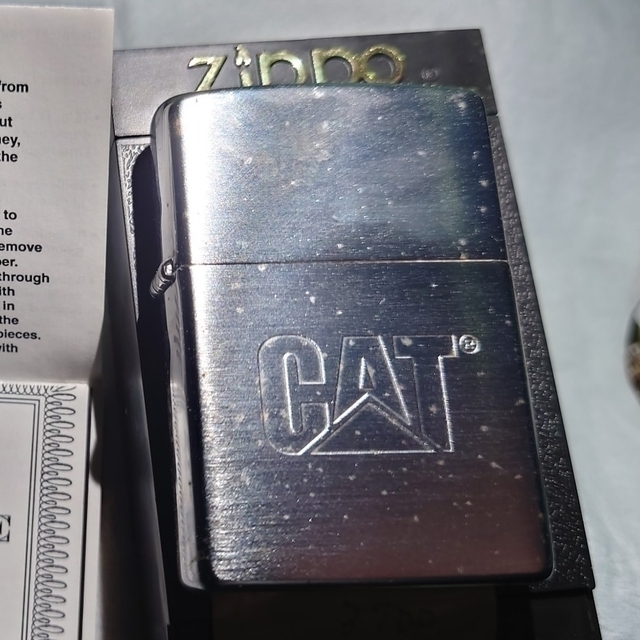 ZIPPO(ジッポー)のZIPPO ジッポー CAT キャタピラー 企業ロゴ F/2000 2000年製 インテリア/住まい/日用品のインテリア小物(灰皿)の商品写真