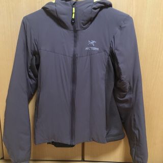 アークテリクス(ARC'TERYX)のアークテリクス  Atom LT Hoody Women's XS使用品　アトム(その他)