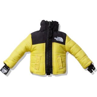 ザノースフェイス(THE NORTH FACE)のノースフェイス　ミニヌプシジャケット　イエローテール　Web完売品(キーホルダー)