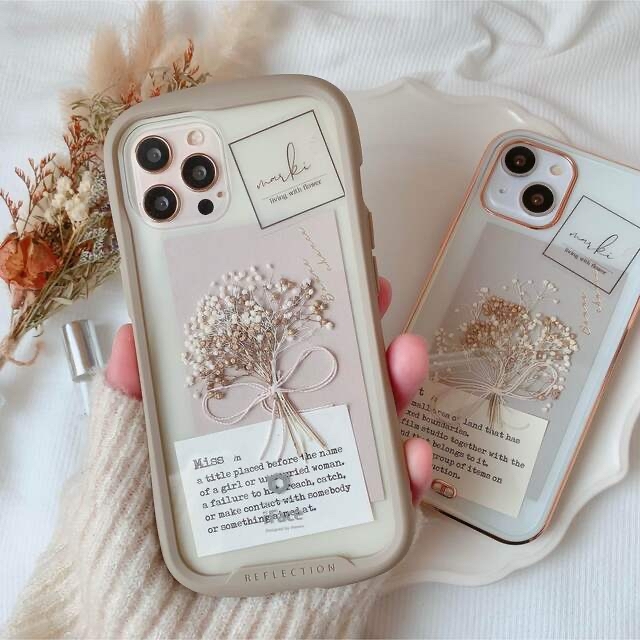 2点　かすみ草ブーケ　インナーシートset スマホ/家電/カメラのスマホアクセサリー(iPhoneケース)の商品写真