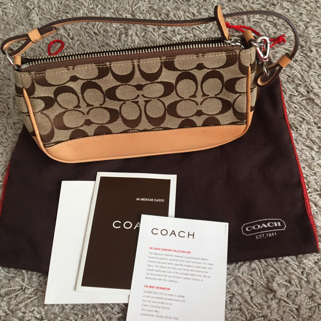 COACH(コーチ)のコーチ リストレット  レディースのバッグ(クラッチバッグ)の商品写真